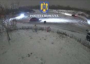 Șofer teribilist prins după ce a făcut drifturi pe zăpadă. A rămas fără permis!