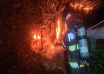 Tragedie! Fost primar decedat într-un incendiu devastator izbucnit în propria locuință