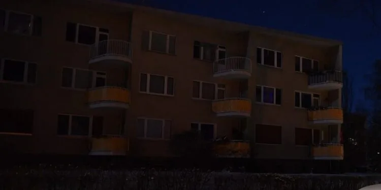 Gerul lasă peste 11.000 de locuințe fără curent. Consum de gaze estimat să crească cu 20%!