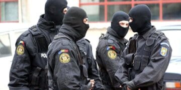 Captură majoră de droguri! Doi bărbați reținuți cu peste 4 kilograme de substanțe de mare risc