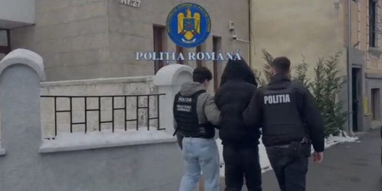 Un tânăr căutat pentru omor a fost prins în Cluj într-un centru comercial!