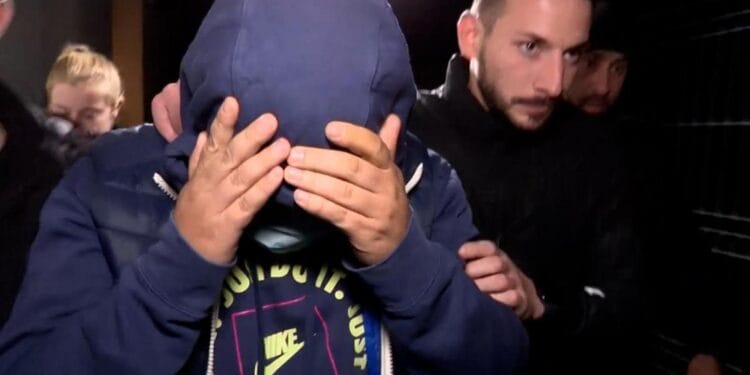 Nouă urmăriți internațional, aduși în țară de Poliția Română în doar trei zile