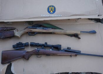 VIDEO. Arme și muniție descoperite la percheziții! Dosar penal pentru braconaj și nerespectarea regimului armelor!
