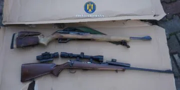VIDEO. Arme și muniție descoperite la percheziții! Dosar penal pentru braconaj și nerespectarea regimului armelor!