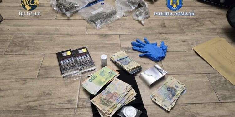 Dealer de droguri, arestat preventiv! Canabis și cocaină! Captură de peste 600 de grame la percheziții