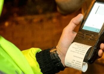 Șofer de 20 de ani, prins drogat la volan! Dosar penal deschis de polițiști!