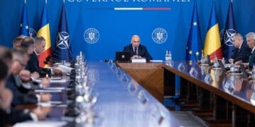 Guvernul bate palma pe reforma administrației! Tăieri de 10% la personal, dar fără afectarea Sănătății, Educației și Apărării. Economii de 3 miliarde de lei!