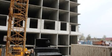 Tragedie pe un șantier! Muncitor mort după ce a căzut de la un etaj superior