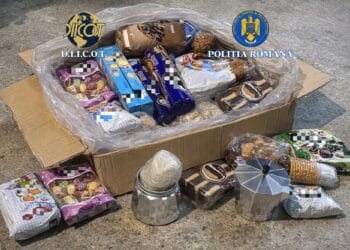 Cocaină din Spania, livrată prin curier! Bărbat reținut de DIICOT, complicitate din interiorul firmei!