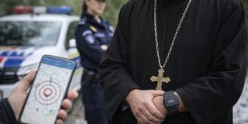 Scandal cu iz de telenovelă! Preot acuzat de agresiuni și amenințări, pus sub ordin de protecție și monitorizat electronic!