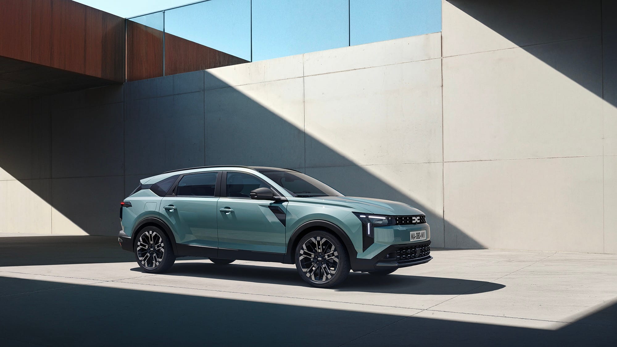 Dacia își consolidează poziția pe piața europeană și pregătește ofensiva electrică până în 2030