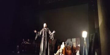 VIDEO. Trupa de teatru BLiTZ, aparținând Penitenciarului Arad- vedete după gratii. Povești cutremurătoare de viață ajunse la publicul larg