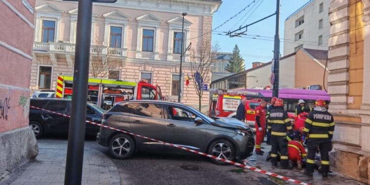 Tragedie! O tânără însărcinată a fost lovită pe trotuar de o șoferiță! Victima, foarte grav rănită, a murit la spital