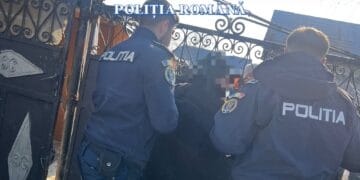 Scene de cruzime! Un bărbat a ucis un câine și a rănit grav un cal. A fost arestat preventiv!