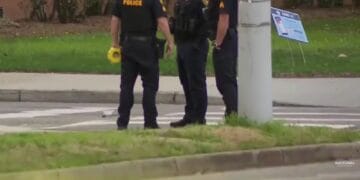 Atac armat la o universitate! Doi răniți, atacatorul a fost împușcat mortal de poliție!