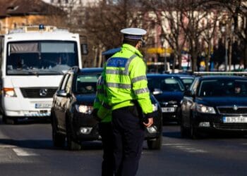 Acțiunea „BLOCADA”! Peste 3.400 de forțe MAI în stradă, sute de permise reținute!
