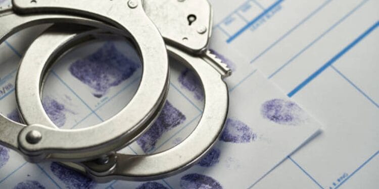 Descinderi în forță în dosare de criminalitate economică! Prejudicii de aproape 12 milioane de lei, zeci de persoane vizate!