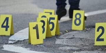 AL DOILEA CAZ ÎN 24 DE ORE: copil de 5 ani, căzut de la etajul 8 în București. Medicii luptă să-i salveze viața