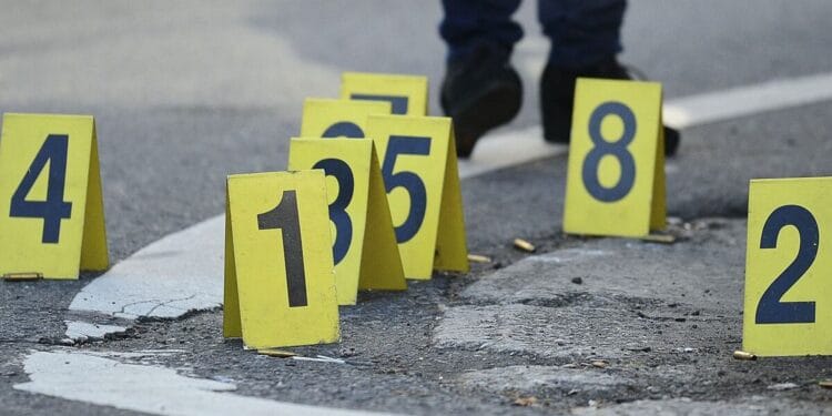 AL DOILEA CAZ ÎN 24 DE ORE: copil de 5 ani, căzut de la etajul 8 în București. Medicii luptă să-i salveze viața