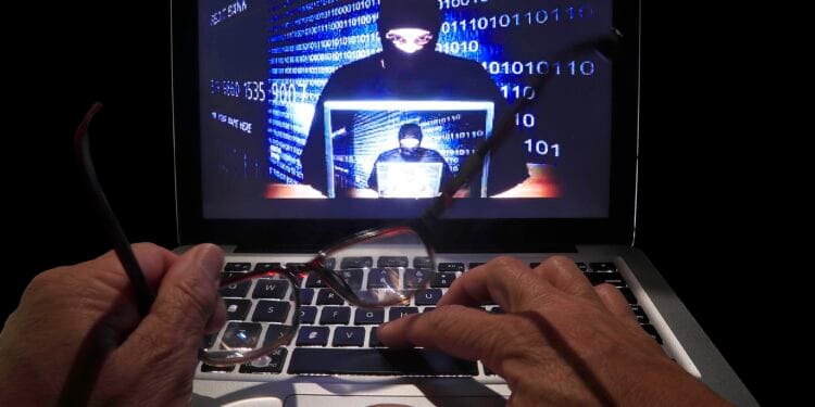 Rețea globală de criminalitate informatică destructurată. Servere din mai multe țări, inclusiv România, implicate într-o schemă de peste 5 milioane de euro