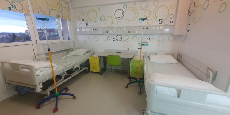 Tragedie! Fetița de 4 ani bătută, a murit. Ancheta polițiștilor scoate la iveală detalii șocante!