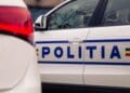 Urmărire în trafic! Șofer fără permis, căutat pentru trafic de droguri, prins după ce a intrat cu mașina în gard