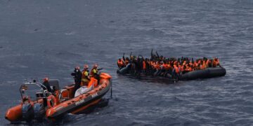 Tragedie în larg! 22 de migranți morți după șase zile în derivă fără apă și hrană