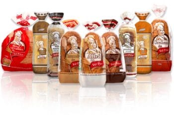 Alertă alimentară! Vel Pitar retrage mai multe loturi de pâine după descoperirea unor fragmente de plastic!