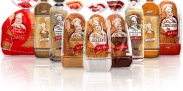 Alertă alimentară! Vel Pitar retrage mai multe loturi de pâine după descoperirea unor fragmente de plastic!