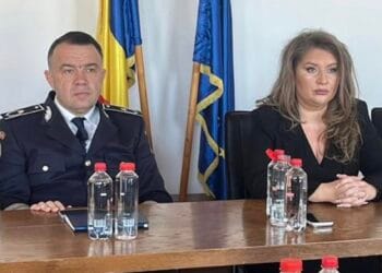 Schimbări la vârful Poliției! Prefectul salută promovările și numirile din sistem