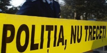 Tragedie! Femeie moartă după ce a căzut de la etajul unui bloc! Polițiștii investighează!