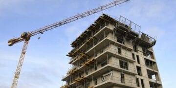 Lovitură de 25.000 de euro pe un șantier! Cinci suspecți reținuți după furtul a 1,5 tone de cablu cu cupru!