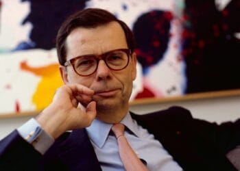 Renault își onorează un lider emblematic: uzina din Le Mans primește numele lui Louis Schweitzer