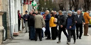 Consultare în stradă pe tema sălilor de jocuri. Alina Gorghiu: „Deciziile trebuie luate împreună cu oamenii”