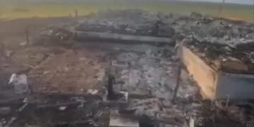 Casa unui cunoscut poet, distrusă de flăcări! Prejudiciu uriaș, autorul este căutat!