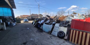 Razie de amploare în gări și trenuri! Mii de persoane verificate, tone de metal confiscate și dosare penale deschise