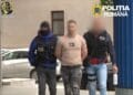 Reținut pentru trafic de persoane, chiar din penitenciar! Tânăr acuzat că și-a exploatat iubita prin metoda „loverboy”!