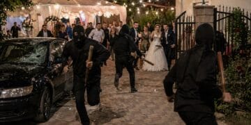 Nuntă transformată în coșmar! Indivizi mascați au intrat peste invitați și au făcut prăpăd