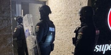 Tun de 3,5 milioane de lei din fonduri publice! Percheziții, rețineri și sechestre pe imobile!