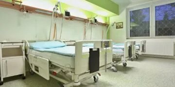 Control total la spital! Angajații verificați la ieșire, după un scandal cu alimente „dispărute”!