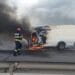 Autoutilitară cuprinsă de flăcări pe Autostradă! Focul a pornit de la un scurtcircuit!