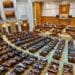 Guvernul Bolojan, pus pe pauză după moțiune: România intră într-o criză politică cu miză economică majoră