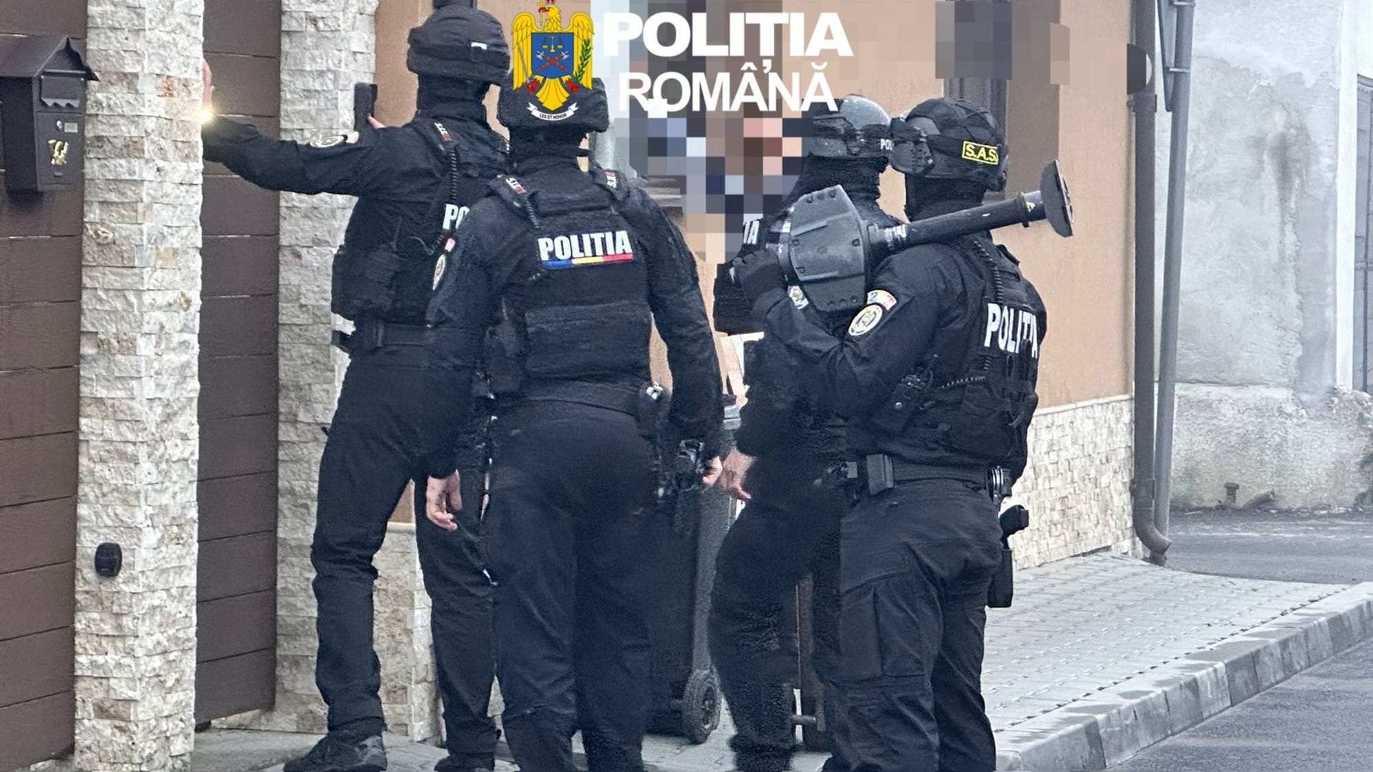 Rețea suspectată că fura gaze naturale, destructurată! Zeci de percheziții și nouă persoane reținute