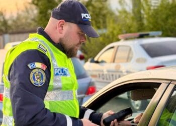 Razie de amploare! Sute de amenzi, șoferi scoși din trafic și dosar penal pentru conducere cu permisul suspendat! 