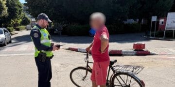 Zeci de amenzi pentru pietoni și bicicliști. Polițiștii intensifică acțiunile pentru siguranța rutieră
