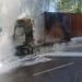 Camion în flăcări! Cabina distrusă complet, tone de hârtie făcute scrum