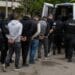 Fugari căutați în toată Europa, aduși în România! Șase bărbați condamnați sau acuzați de infracțiuni grave au fost capturați