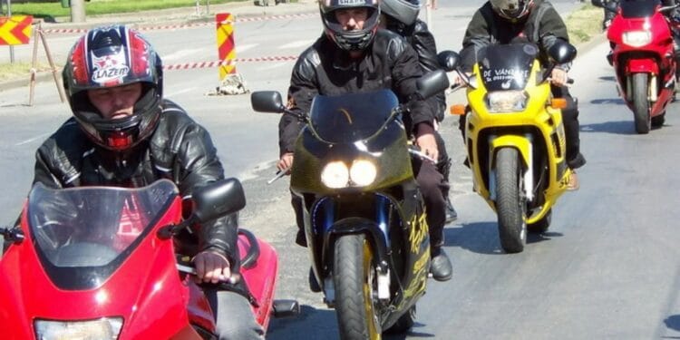 Motocicliștii, în atenția polițiștilor! Controale ample și testări pentru alcool și droguri