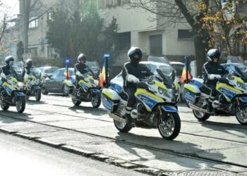 Motocicliștii au dat startul sezonului moto! Polițiștii au transmis mesaje pentru siguranța în trafic