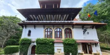 PNL marchează 151 de ani de existență la Vila Florica. Premierul Ilie Bolojan participă la evenimentul aniversar din Argeș